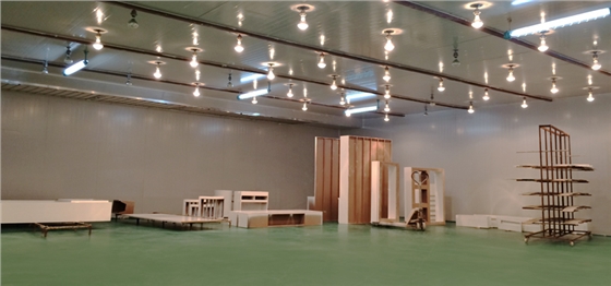 珠寶展柜制作無(wú)塵烤漆房