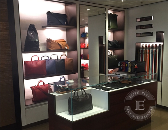 木質(zhì)展示柜