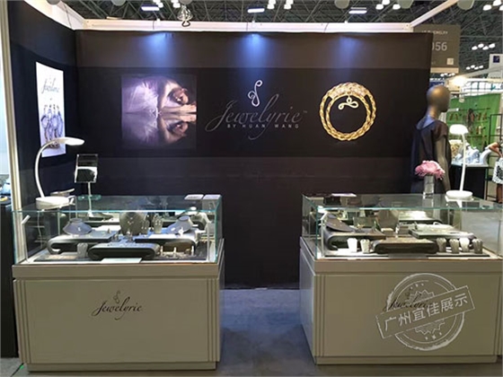 烤漆展柜 烤漆展柜