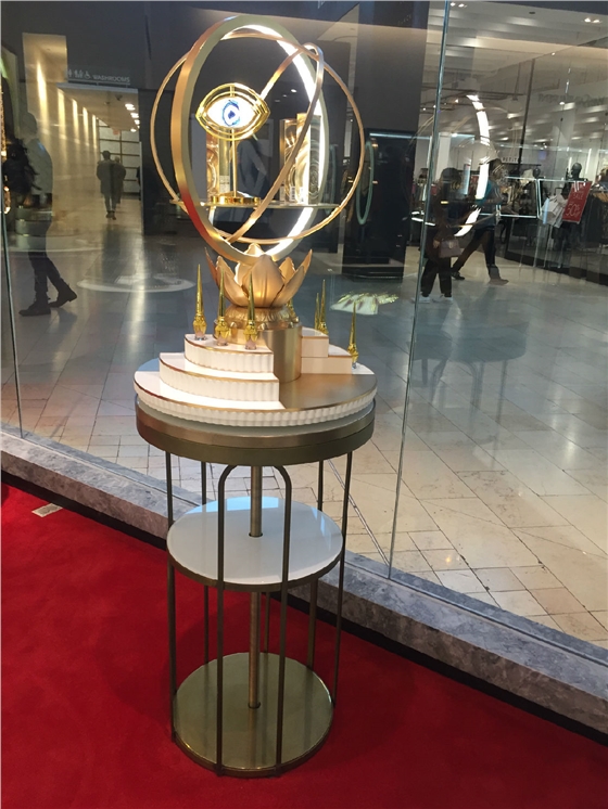 化妝品展柜 化妝品展柜