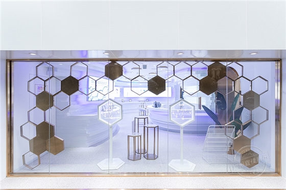 西安美容會所展柜設(shè)計