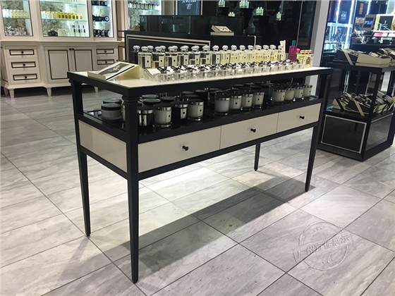 化妝品展柜制作 化妝品展柜制作