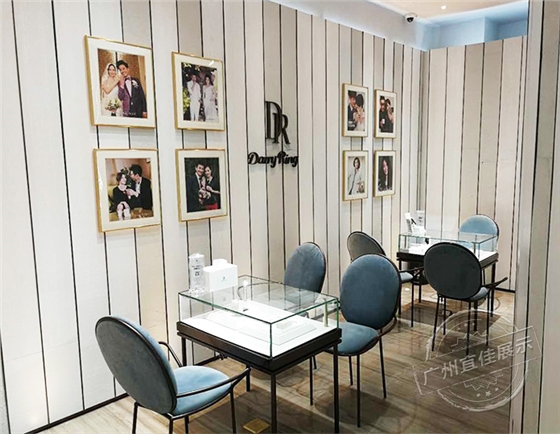 不銹鋼珠寶展柜