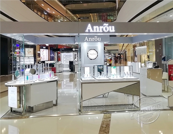 中堂化妝品展示柜 中堂化妝品展示柜