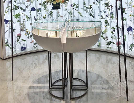 精品展柜生產(chǎn)廠家 精品展柜生產(chǎn)廠家