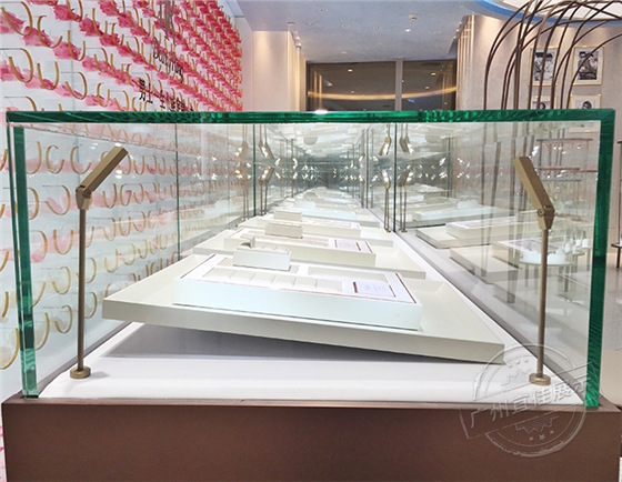 鄭州展柜制作廠家