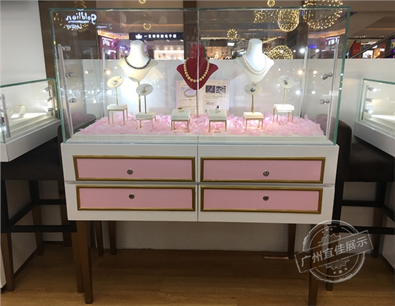 賣場(chǎng)珠寶展柜設(shè)計(jì) 賣場(chǎng)珠寶展柜設(shè)計(jì)