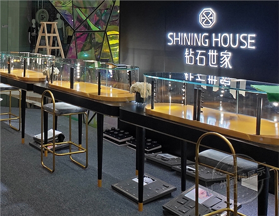 鈦合金展柜定制廠家 鈦合金展柜定制廠家