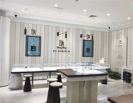 珠寶店鉆石定制柜臺