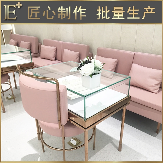 廣西珠寶展柜生產(chǎn)商