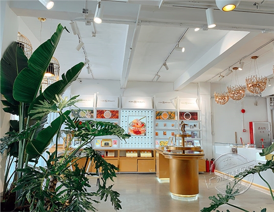 做化妝品展柜廠家 做化妝品展柜廠家