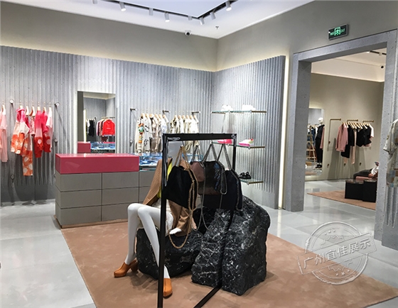 奢侈品展柜廠家 奢侈品展柜廠家