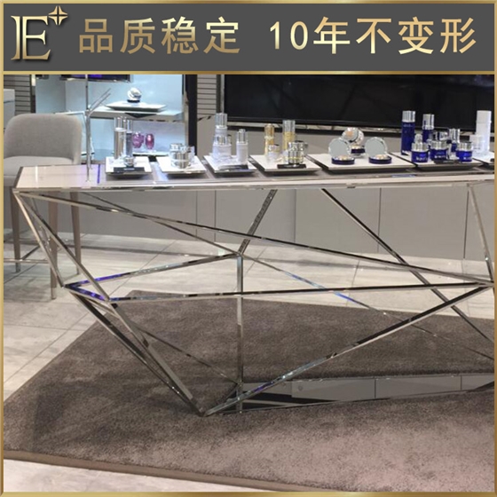 化妝品展柜設(shè)計(jì) 化妝品展柜設(shè)計(jì)