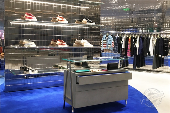 奢侈品展柜 奢侈品展柜