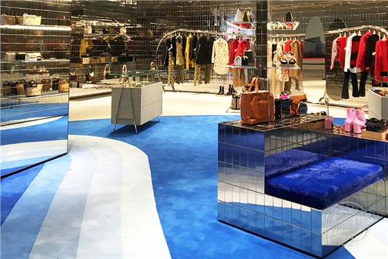 奢侈品展柜 奢侈品展柜