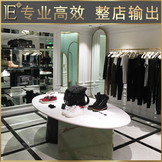 服裝店衣服展柜 服裝店衣服展柜