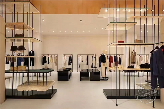 服裝店貨架