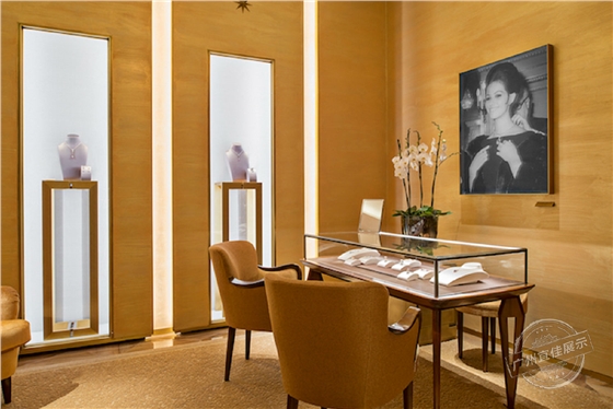 珠寶展柜臺設(shè)計