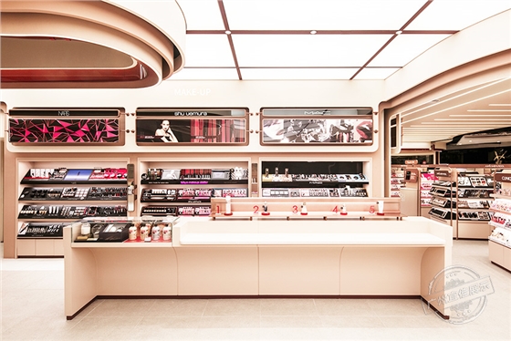 化妝品柜臺展示
