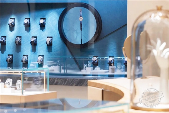 伯爵PIAGET 珠寶手表展柜