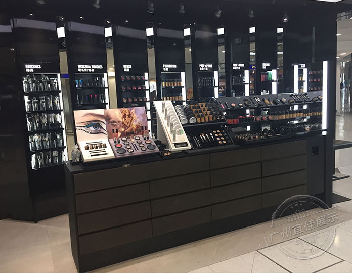化妝品展柜