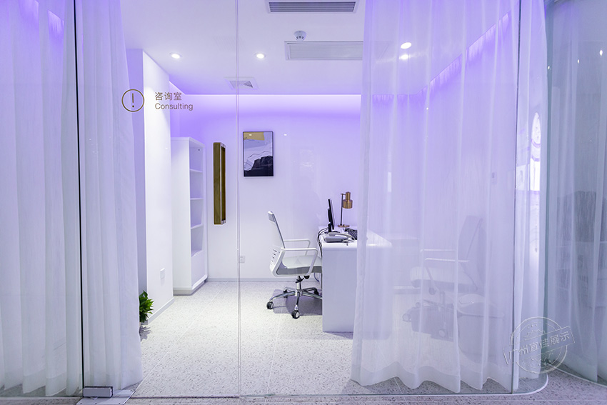 西安美容會所展柜設(shè)計