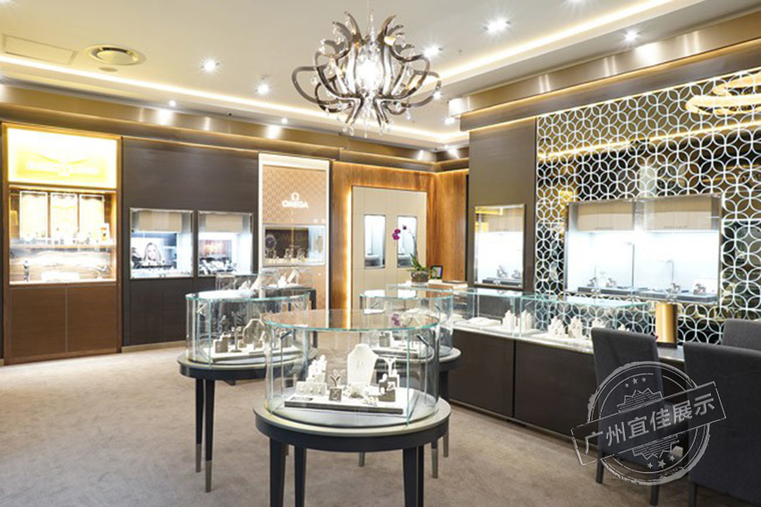 商場(chǎng)化妝品展柜定做大概要多少錢？