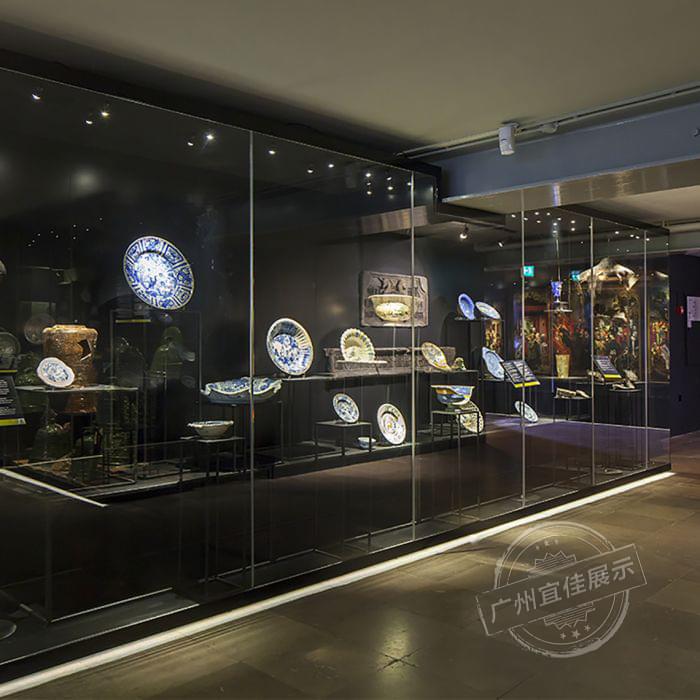 博物館展柜設(shè)計