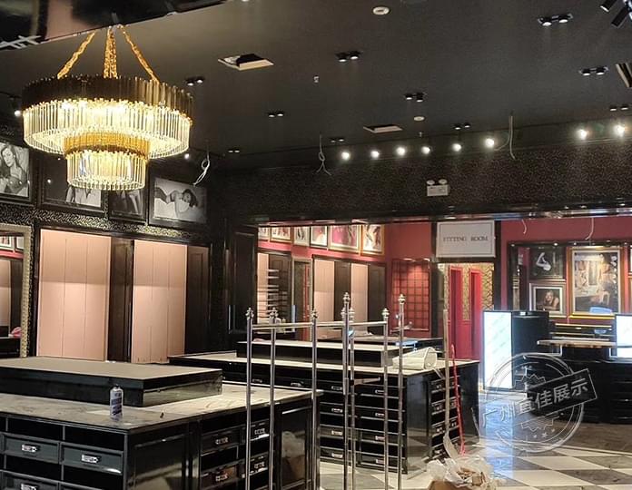 廣州服裝展柜定制