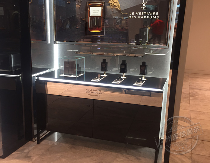 成都化妝品展柜