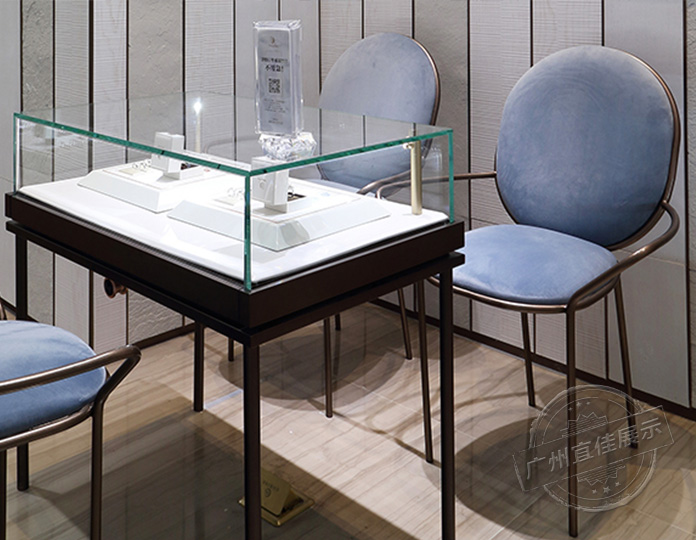 大連展柜制作工廠