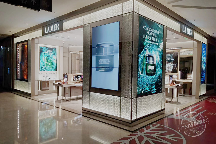 商場(chǎng)化妝品展示柜