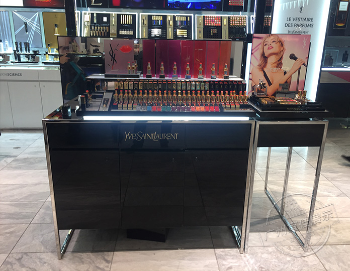 深圳展柜制作廠(chǎng)家