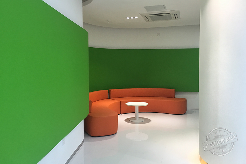 醫(yī)學(xué)辦公室展廳展柜制作