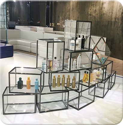 化妝品展示廳展柜