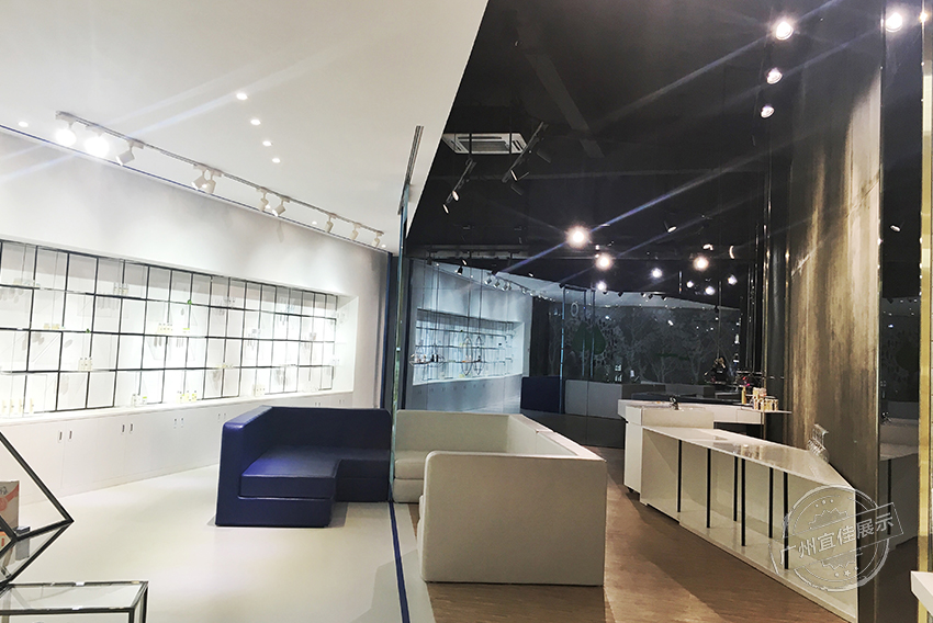 化妝品展示廳展柜