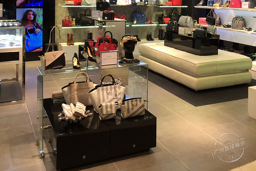 鞋包展柜