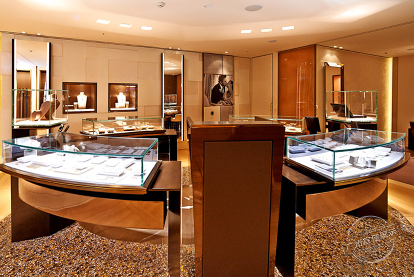 佛山展柜生產(chǎn)廠家