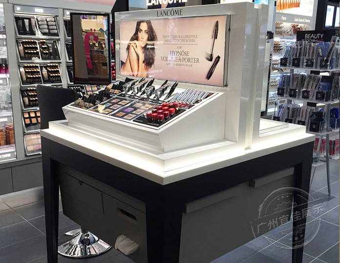 廣州哪里有賣化妝品展示柜