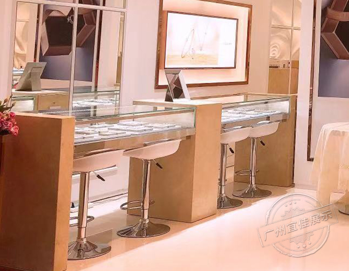 珠寶展柜哪種好