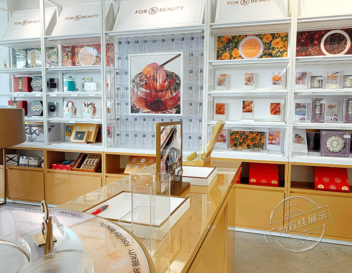 設(shè)計(jì)展柜廠家