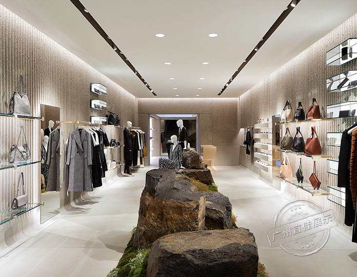 服飾展柜定做廠家