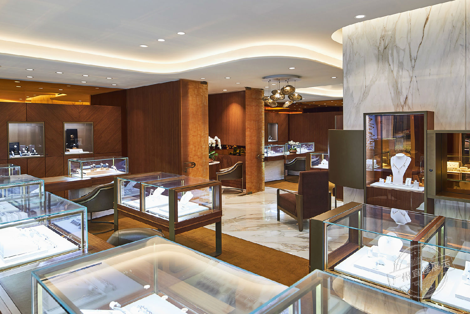 PALLADIO 珠寶展柜