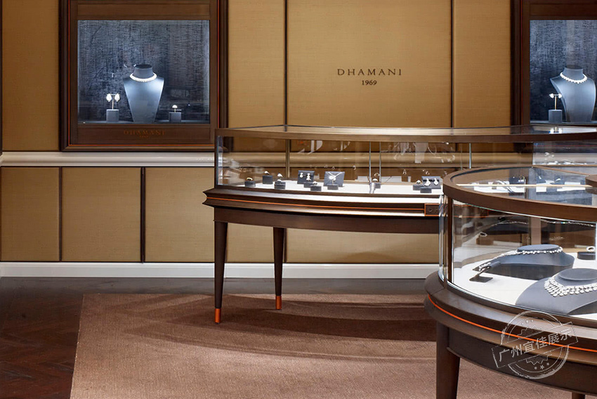 DHAMANI 珠寶展柜