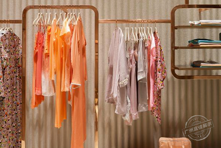 GALERIA 服裝展柜