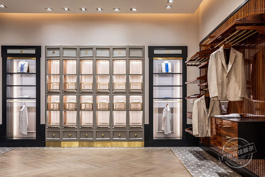 BROOKS BROTHERS服裝展柜