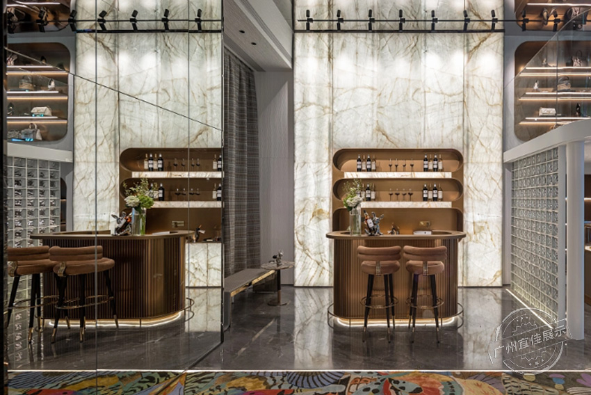 服裝精品店展柜 