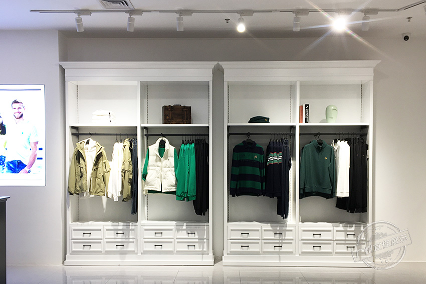 寶港男裝館 服裝展柜（佛山寶港奧萊店）
