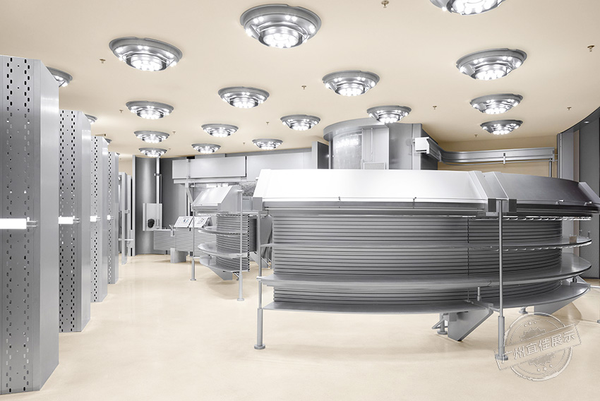 Bananain蕉內(nèi)概念店 服裝展柜（深圳寶安壹方城）