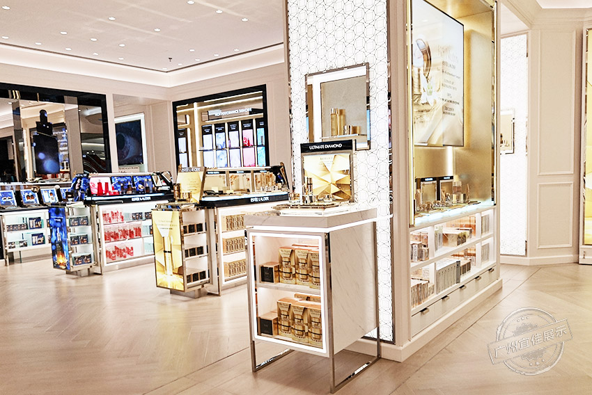 雅詩蘭黛Estee Lauder 化妝品展柜